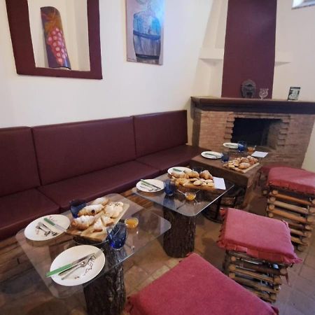 B&B Le Vie Del Borgo กัสตีลโยเน ดิ ซิชีเลีย ภายนอก รูปภาพ